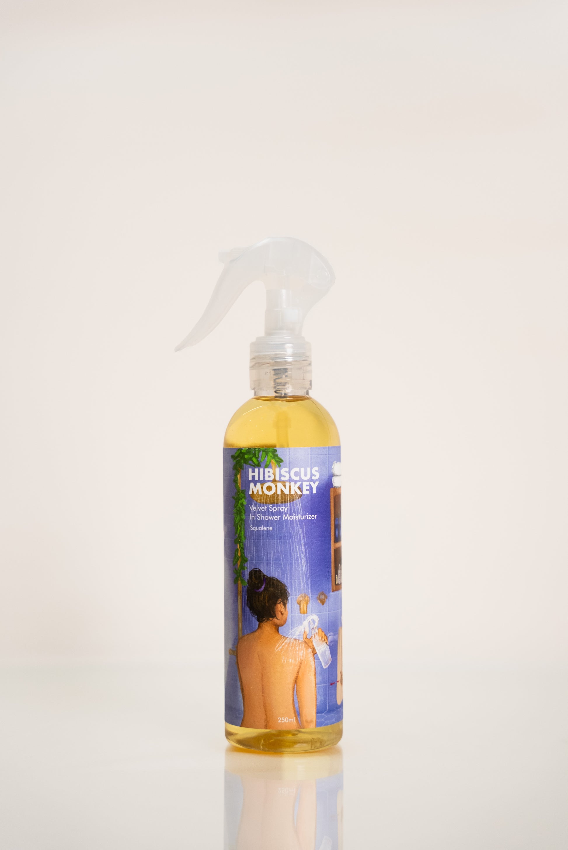 Velvet spray Squalene in-shower moisturizer
